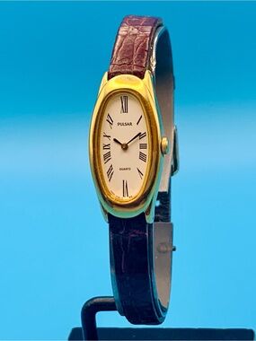 PULSAR By SEIKO V400-5080 Women’s Vintage Watch Roman Numerals Working New Batt